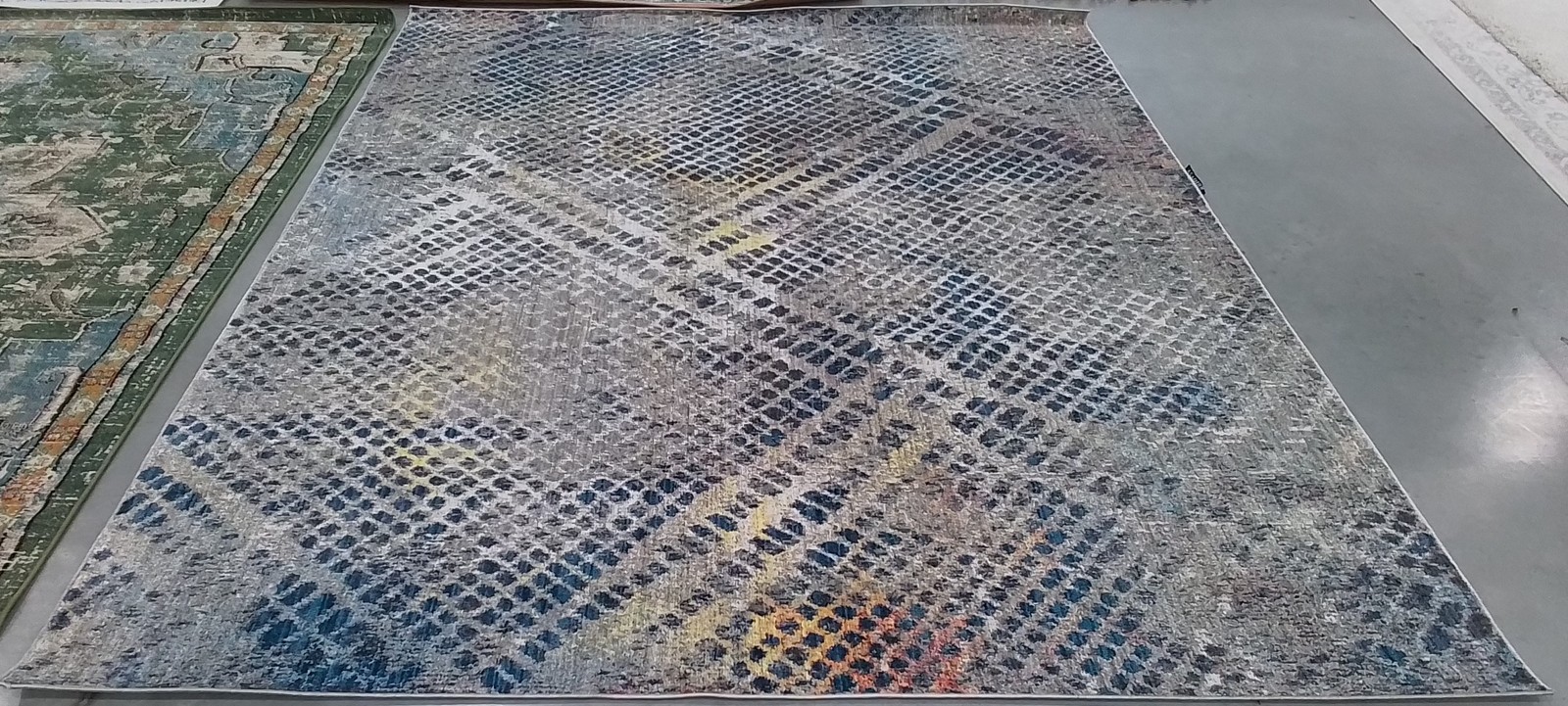 BLUE / MULTI 8′-0″ x 10′-0″ Back Stain Rug, Reduced Price 1172790840 MNY656E-8