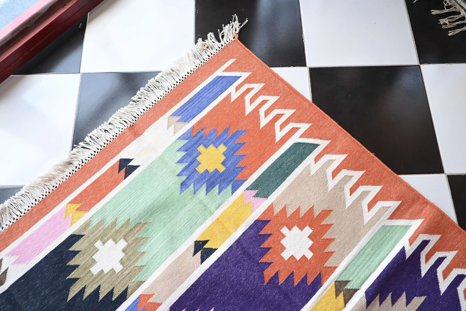 Rugmoda Cotton Colorful Geometric 5×8 ft Kilim Area Rug for Living Room Bedroom