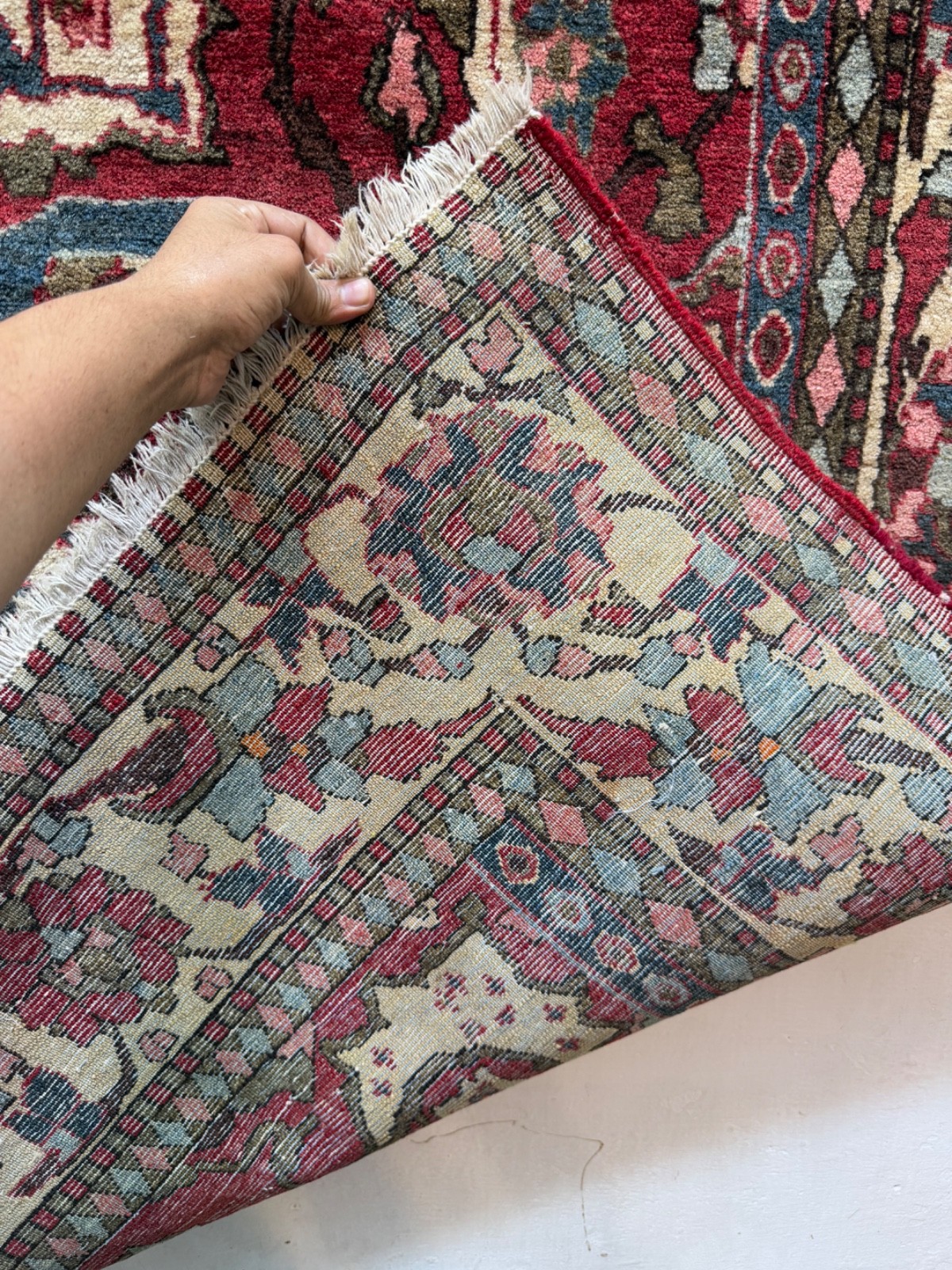 Vintage Fabulous Hand Knotted Oriental Isfahaan Wool Rug Carpet Floor Area