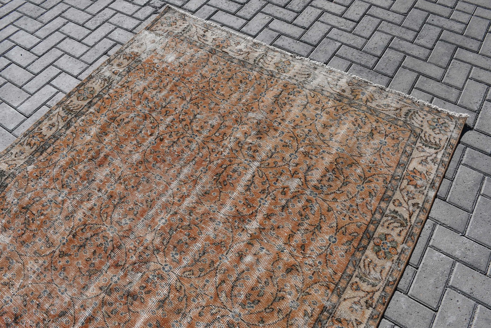 Vintage Turkish Rug, 5,3×9 ft Rug, Brown Floral Wool Rug