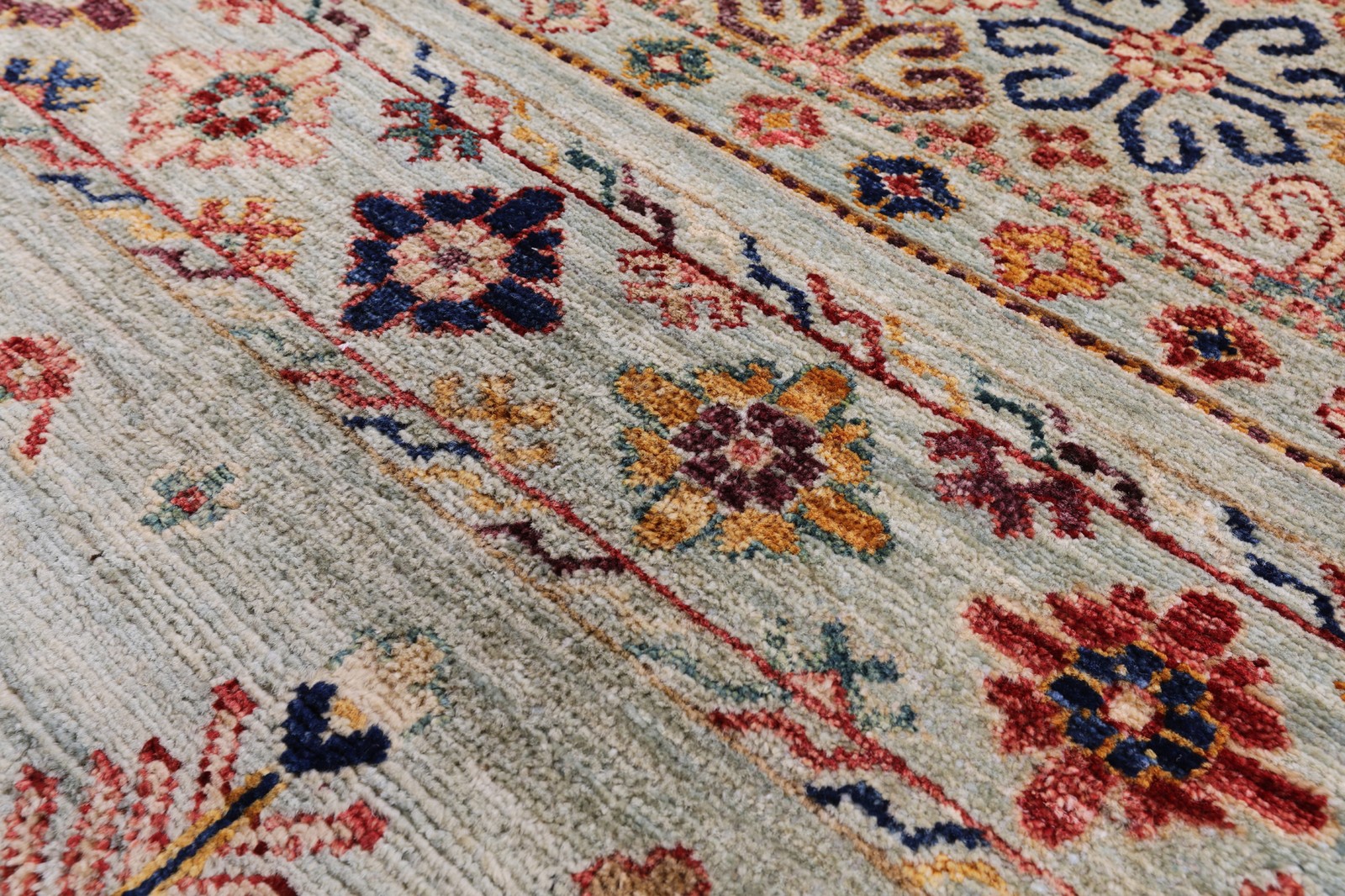 Tribal Gabbeh Hand Knotted Wool Rug 8′ 3″ X 11′ 6″ – Q10748