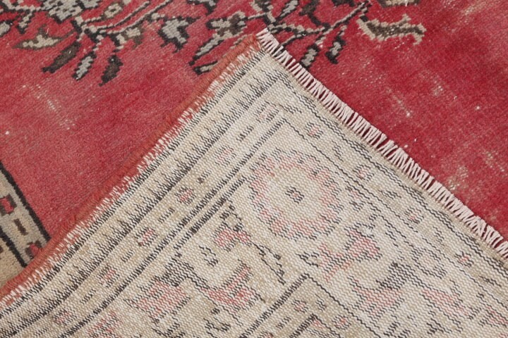 Vintage Rug, 5,5×8,7 ft Large Rug, Red White Wool Rug
