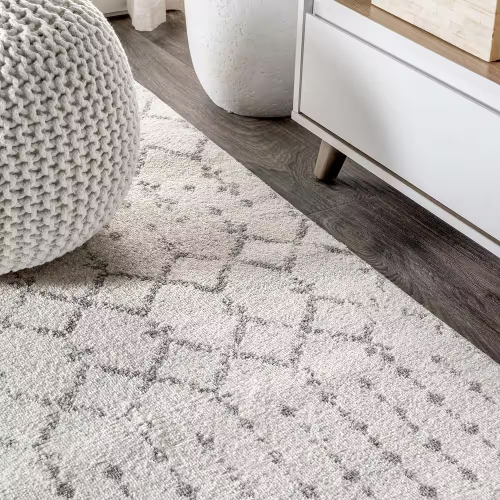 Moroccan Hype Boho Vintage Diamond Cream/Gray 8 Ft. X 10 Ft. Distressed Area Rug