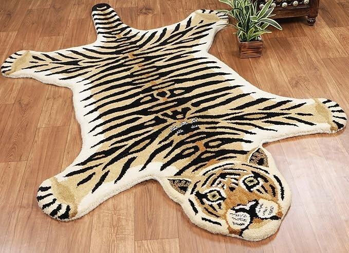 Tiger Shape 3’0”x5’0” ft – 90×150 cm Handmade Tufted 100% Woollen Area Rugs &