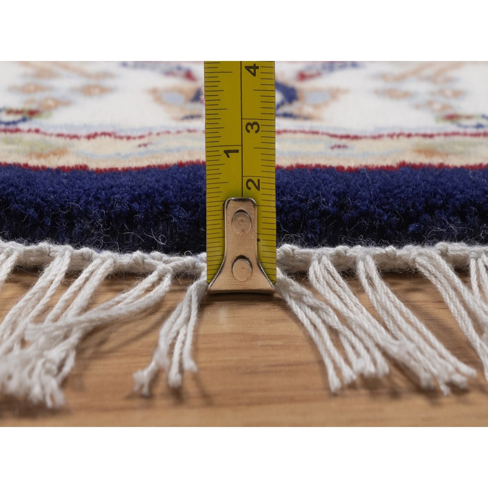 3’3″x3’3″ Midnight Blue Nain Hand Knotted Wool and Silk 250 KPSI Round Rug 92479