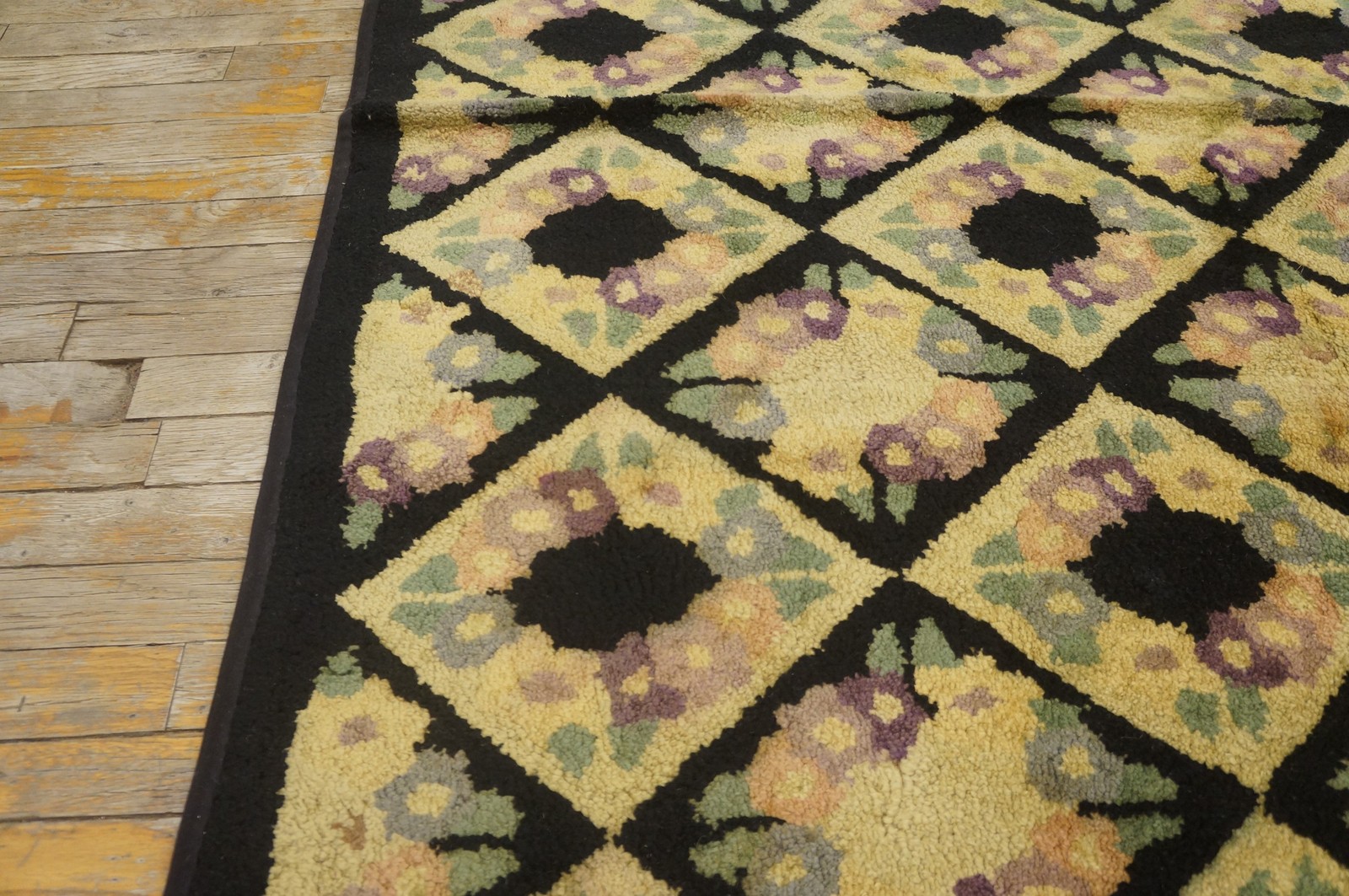 European Floral Motif Striking Black Tan Contrast Antique American Geometric