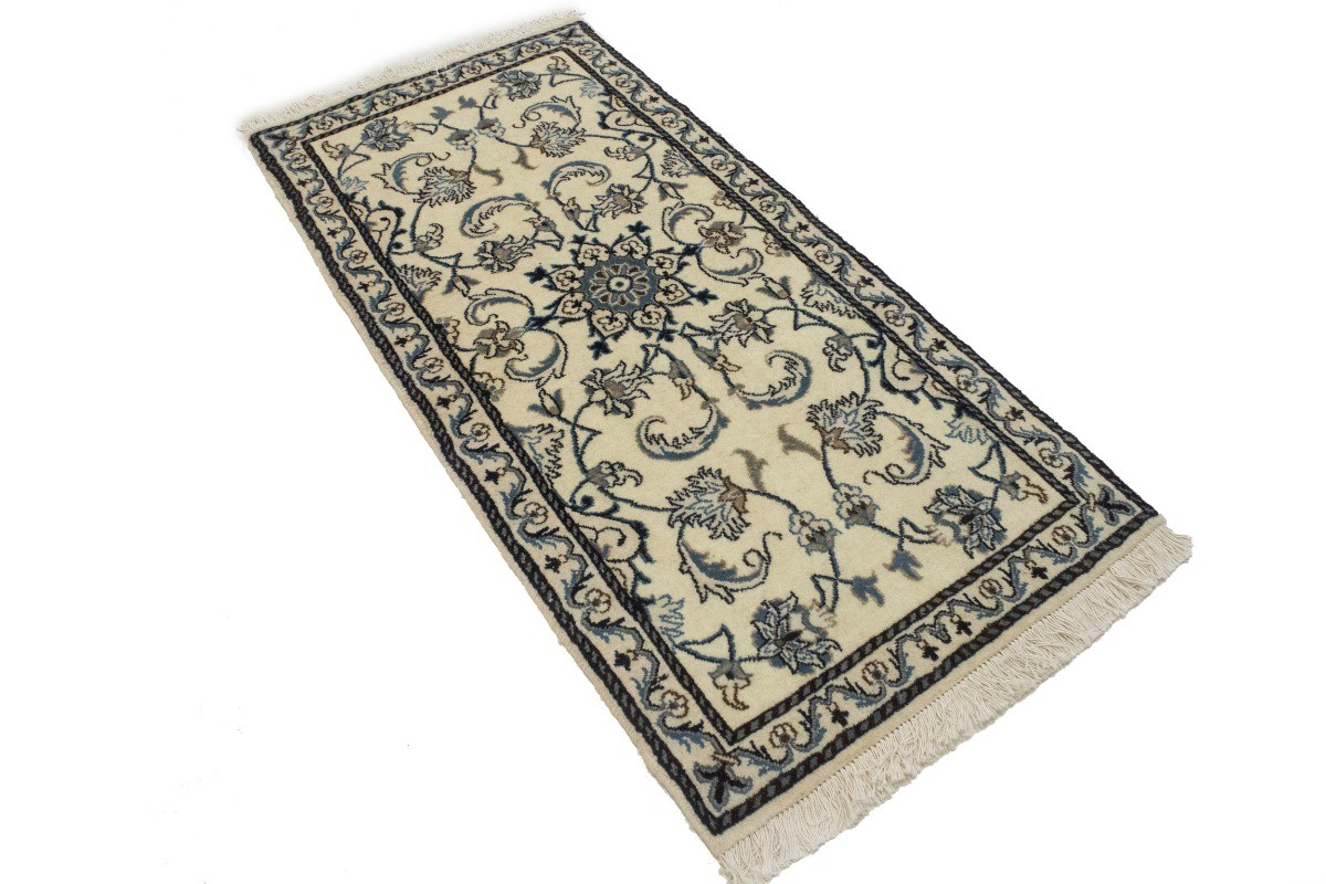 Handmade Cream Classic Floral Oriental Nain Rug Carpet Vintage Style 2’3X4’7 ft