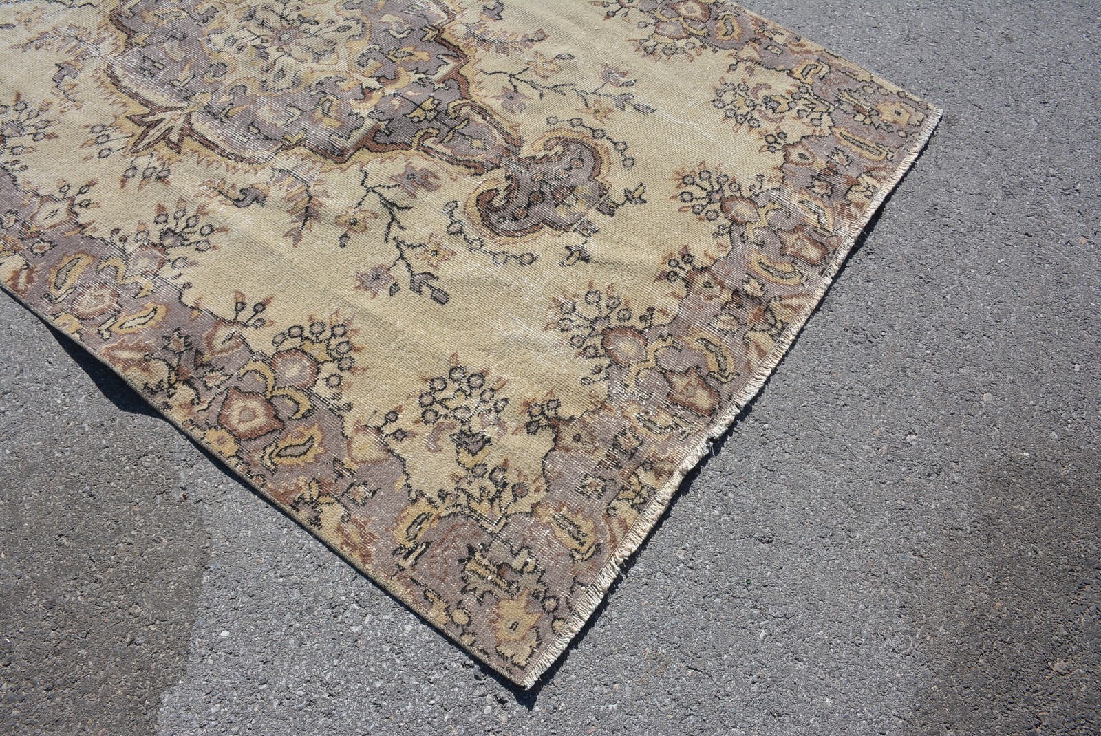 Vintage Turkish Large Rug 5×8,5 ft (152×260 cm), Brown Bordered Rug