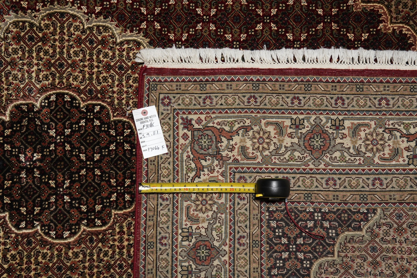 5.9 x 8 Traditional Tabriiz Mahii Wool and Silk Hand-Knotted Rug #F-3066