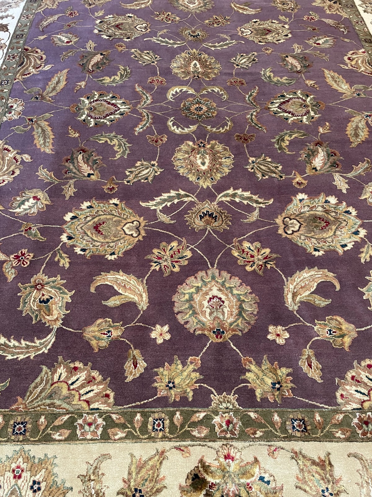 Hand-Woven Wool Area Rug 9 x 11.5