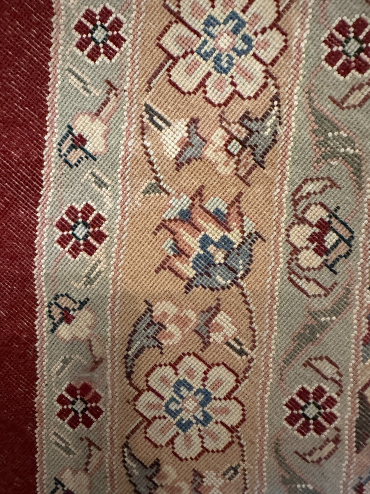 Large 102″ Nain-Style Round Floral Area Rug Fringe Ivory Burgundy Blue