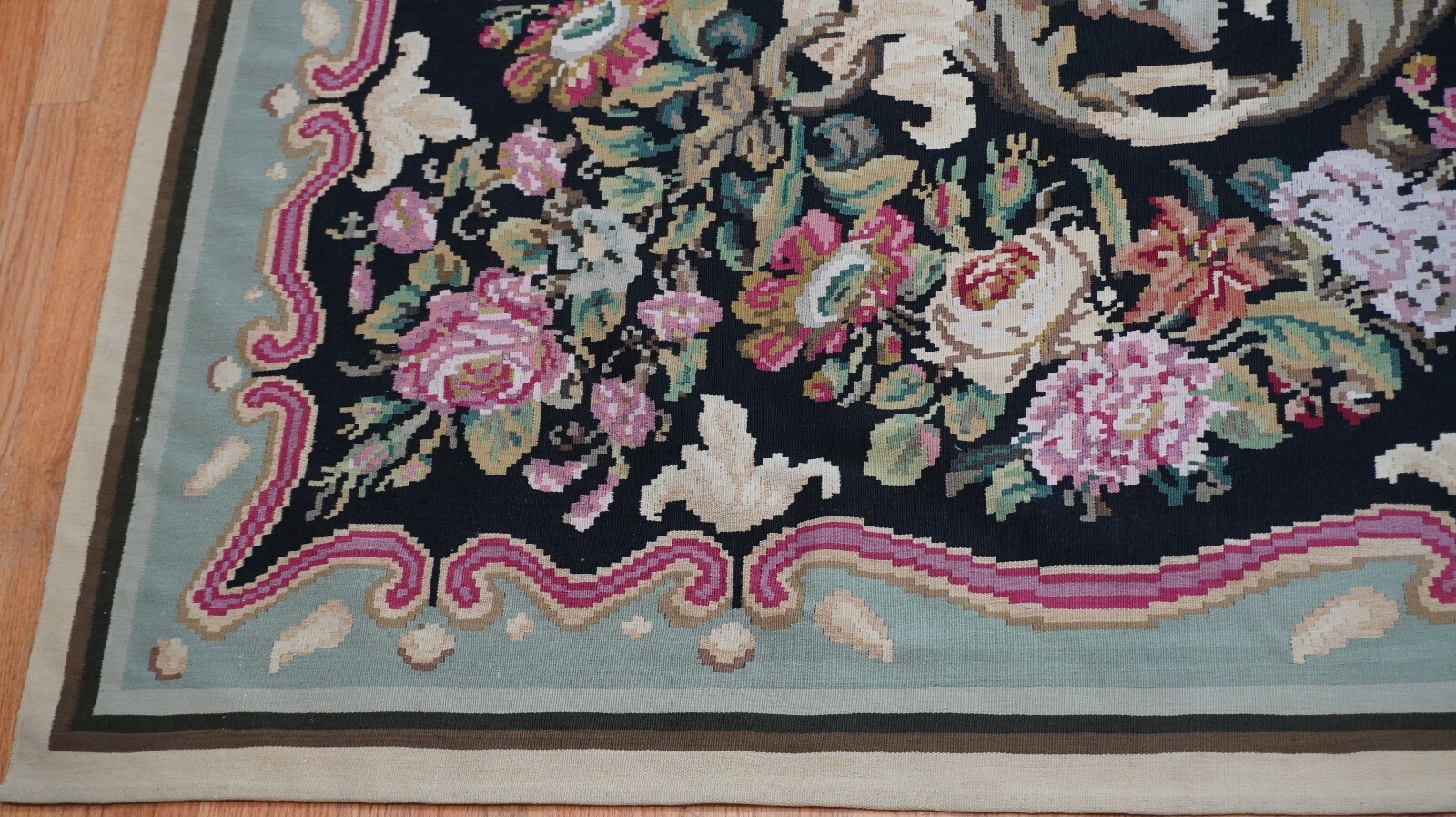 8’9″ x 9’8″ Antique Bessarabian Kilim Roses Flowers Handwoven Flatweave Rug