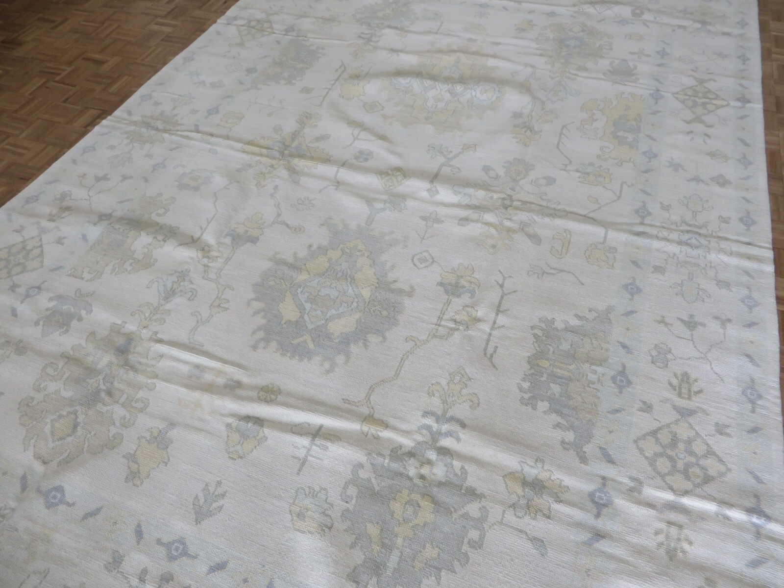 10’1 x 13’11 Hand Knotted Ivory Modern Oushak Oriental Rug G15985