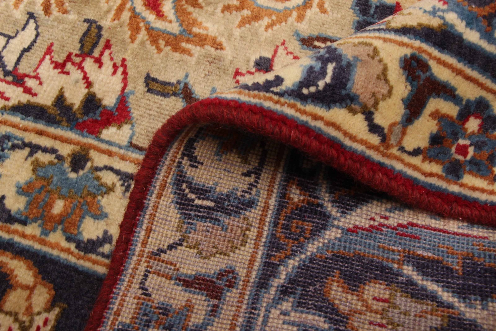 Vintage 7’10” x 10’6″ Traditional Hand Knotted Vegetable Dye Wool Area Rug
