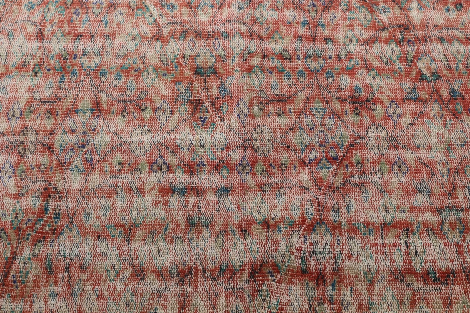 Turkish Vintage Rug 4,3×7,4 ft (132×225 cm), Red Wool Rug