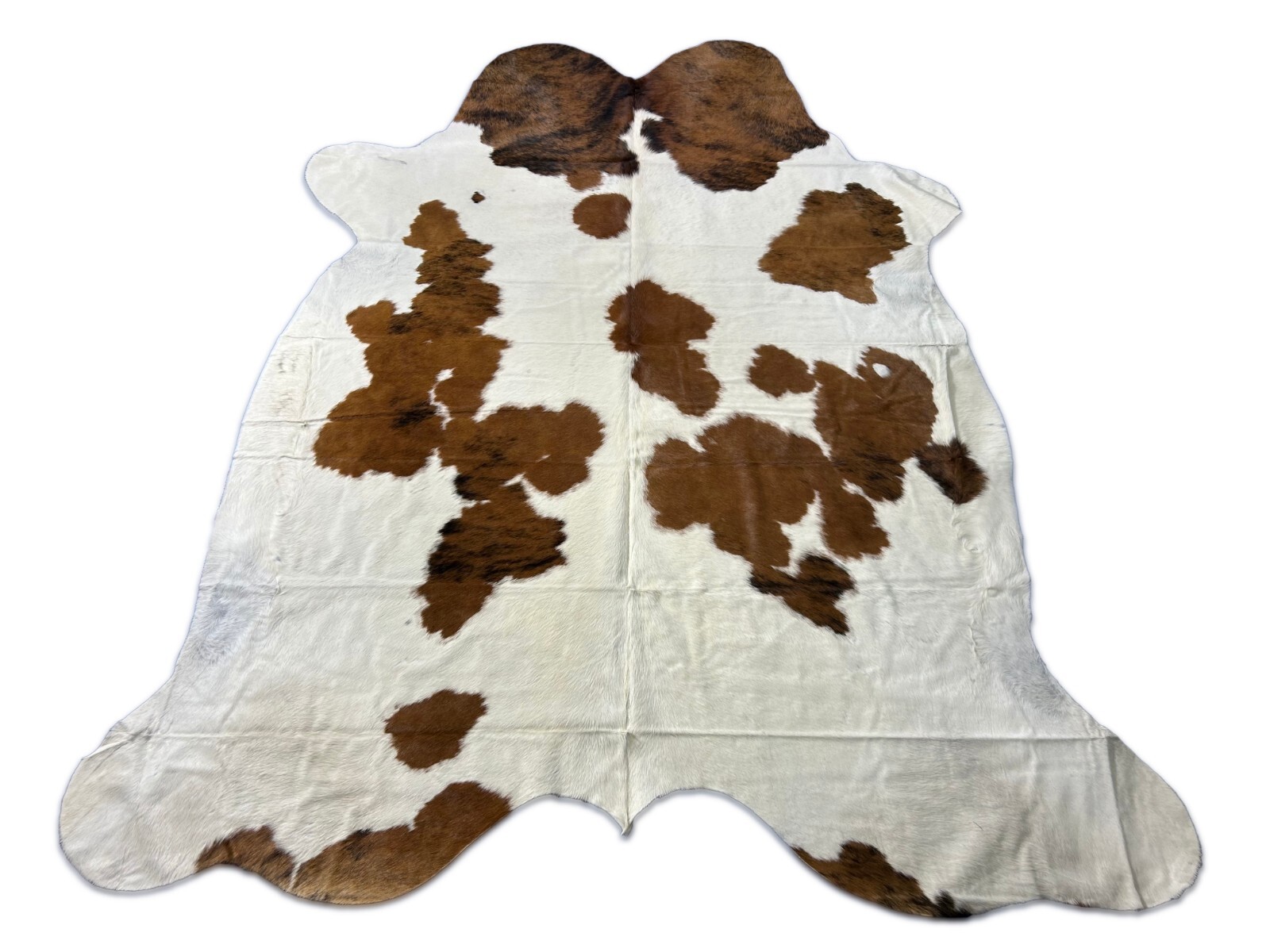 Tricolor Cowhide Rug (mainly brown tones) Size: 8×7.2 feet M-1661