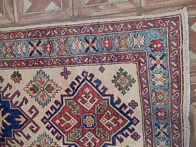 Cream 2 ft 6 in x 9 ft Bedroom Runner Rug Kazak Woven 2′ 6” x 9′ 5” Runner