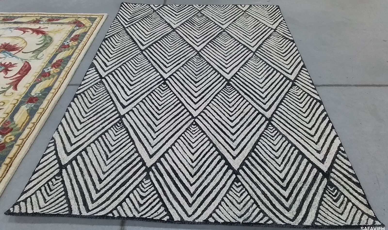 CHARCOAL / IVORY 6′-0″ x 9′-0″ Back Stain Rug Reduced Price 1172776161 MLP151H-6