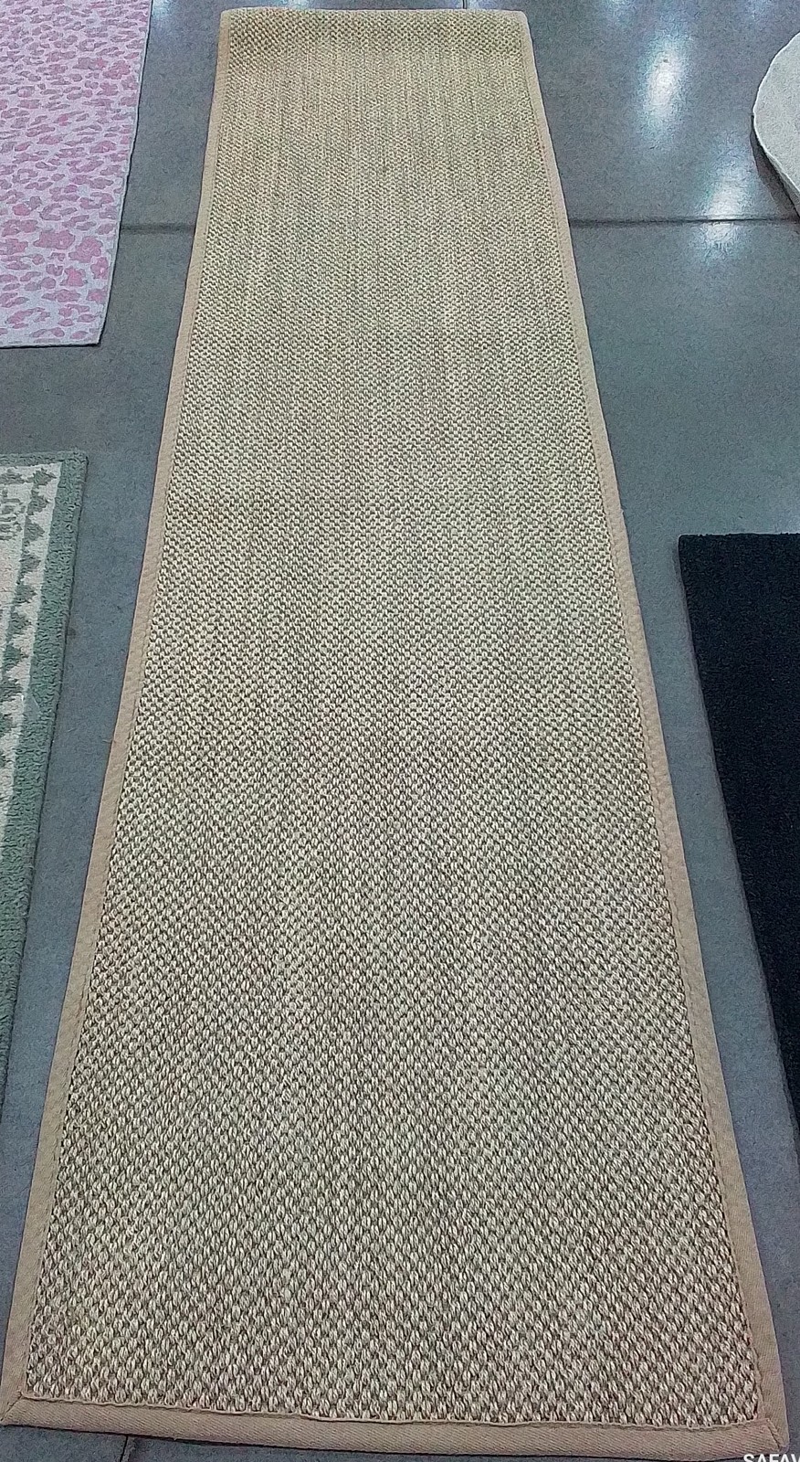 MARBLE / BEIGE 2′-6″ x 10′-0″ Back Stain Rug Reduced Price 1172797644 NF143C-210