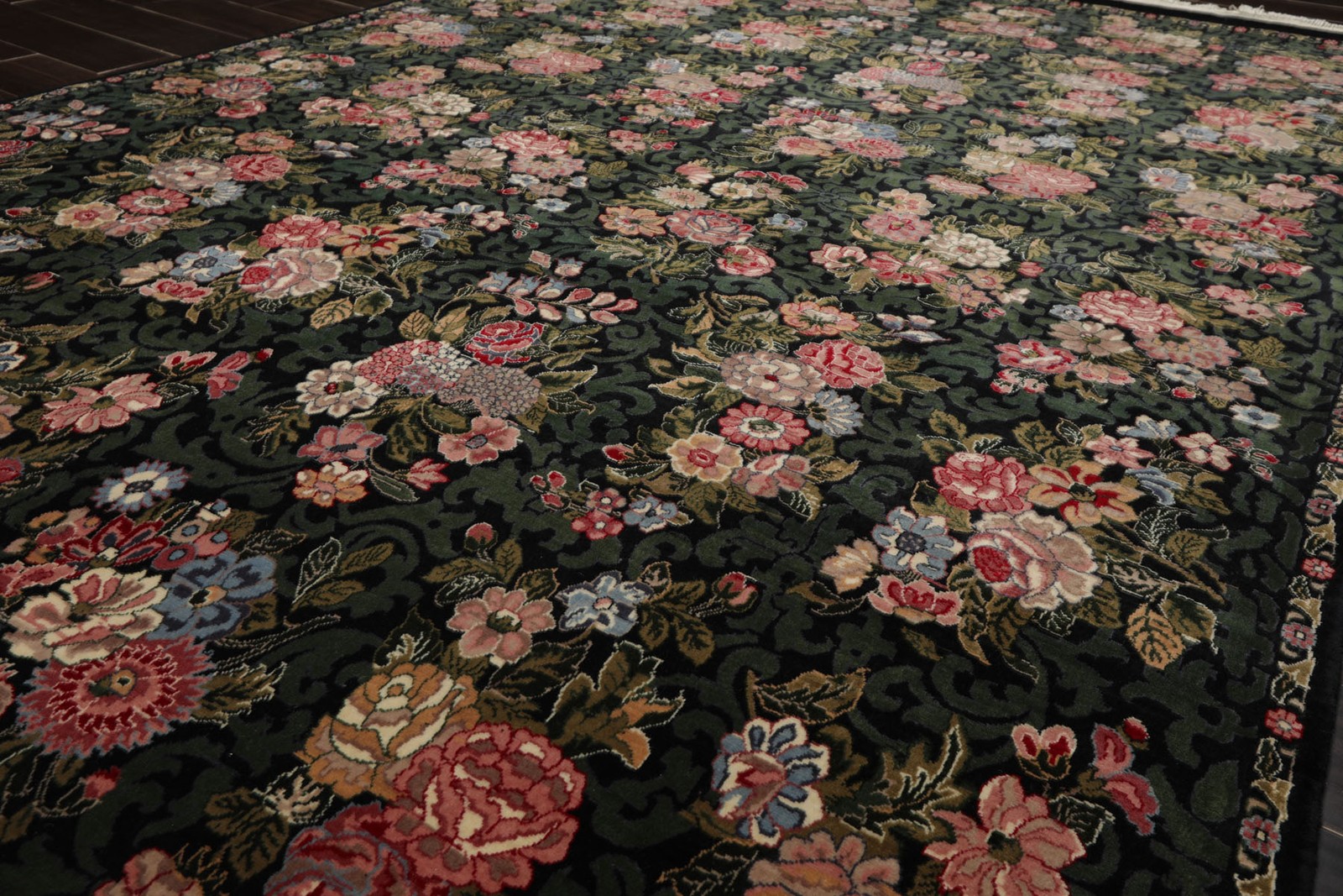 6’1”x9′ Hand Knotted Wool Black French Aubusson Savonnerie 300 KPSI Floral Rug