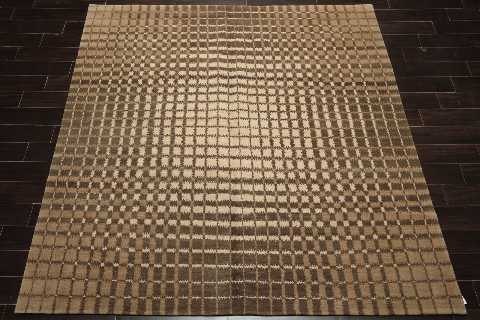 7’11”x8’1” Tibetano Hand Knotted Wool Ivory Tibetan Modern Sunburst Rug