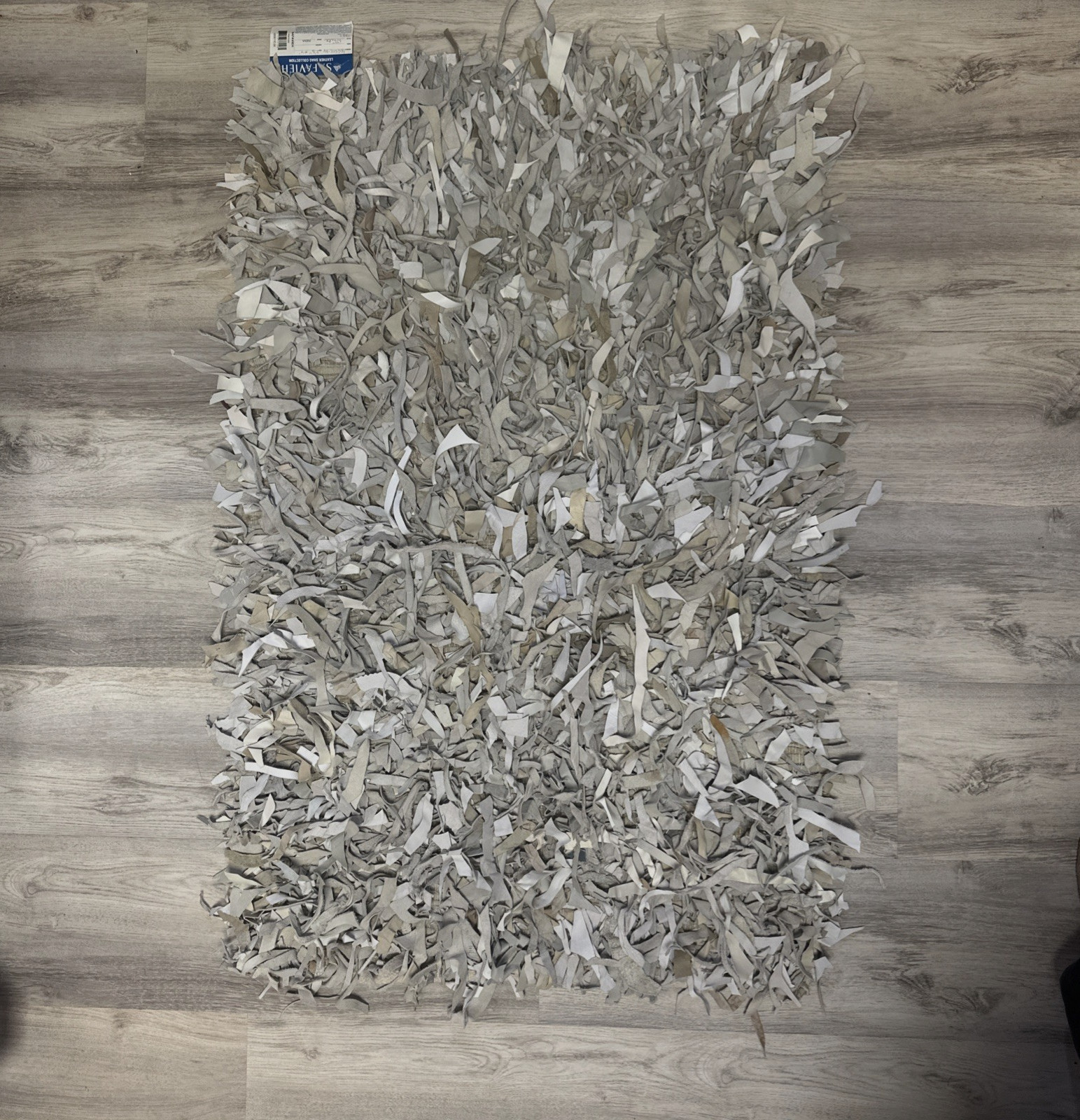 SAFAVIEH Leather Shag LSG511C Hand-Knot White ShadesO Gray Rug New 29” X 46” New