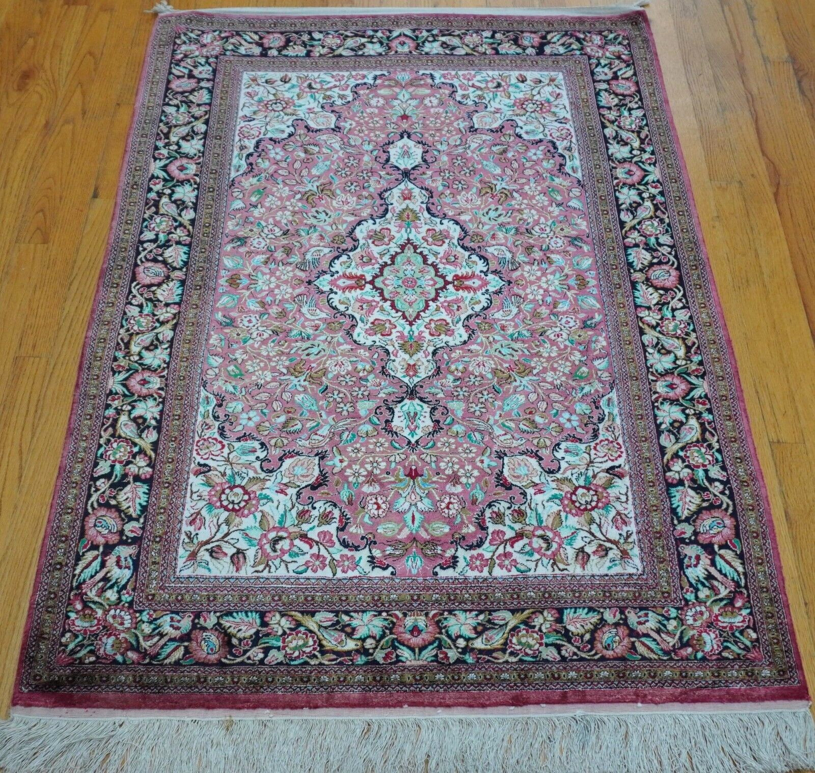 Stunning Pure Silk Hand Knotted Birds Flowers Oriental Rug 3’6″ x 5’3″ Excellent
