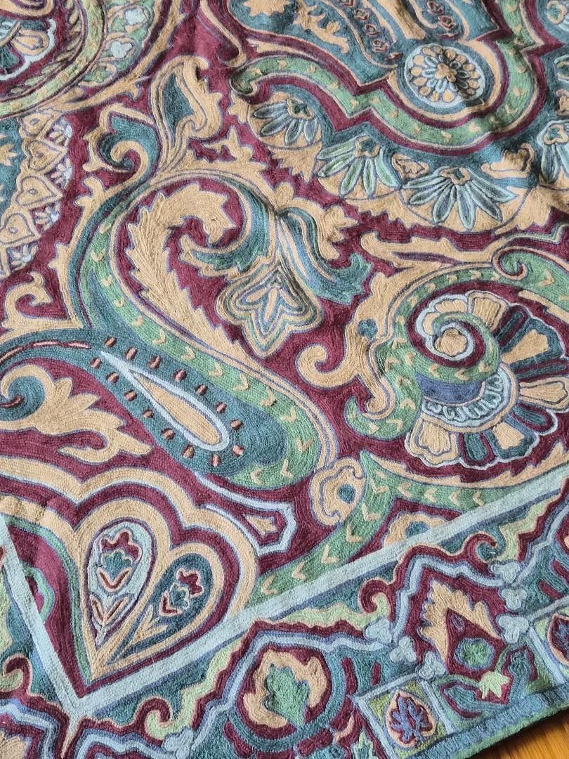 Ralph Lauren Elizabeth Paisley 100% Wool Handmade Chainstitch Rug – 6′ x 9′ **