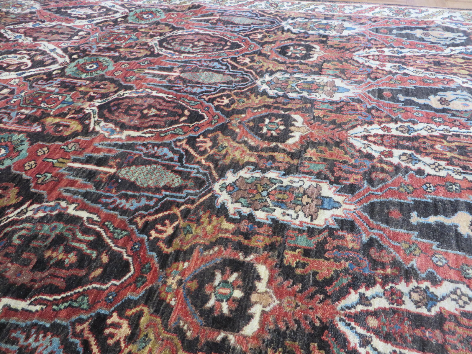 5’10 x 9’1 Hand Knotted Charcoal Black Antiqued Serapi Fine Oriental Rug G8138