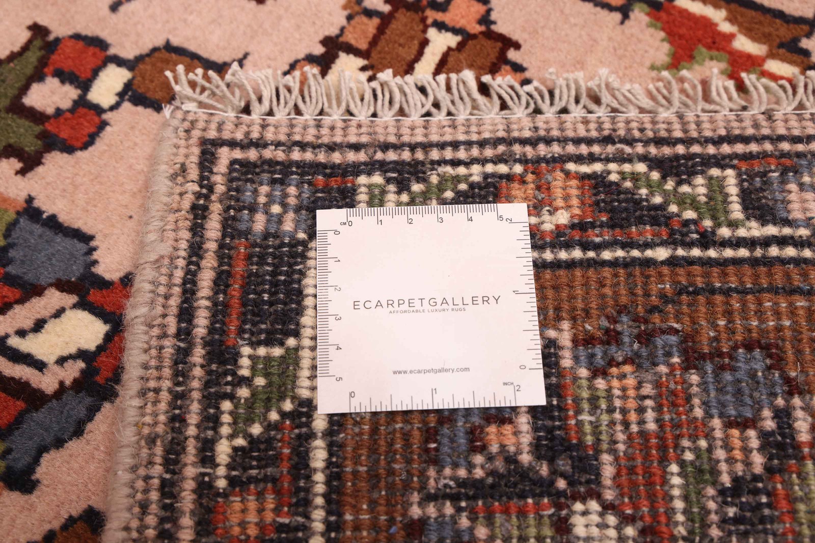 Vintage 6’1″ x 9’4″ Traditional Hand Knotted Vegetable Dye Wool Area Rug