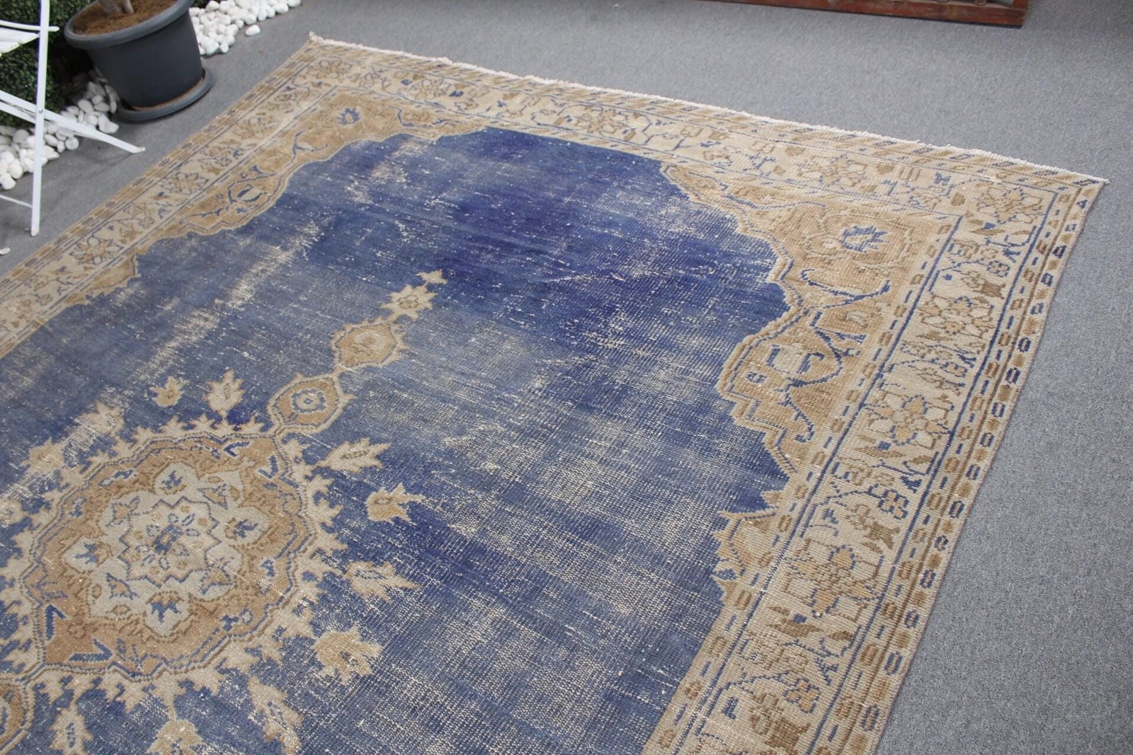 Vintage Oversize Rug 7,8×10,4 ft, Blue Brown Oriental Rug Wool