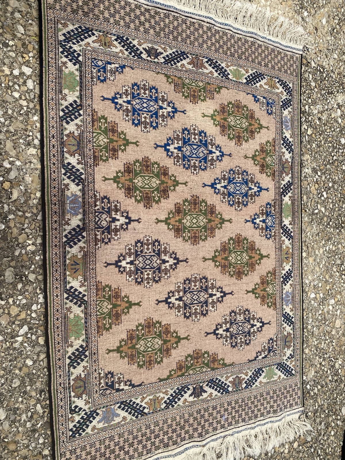 Hand Knotted Tribal Area Rug
