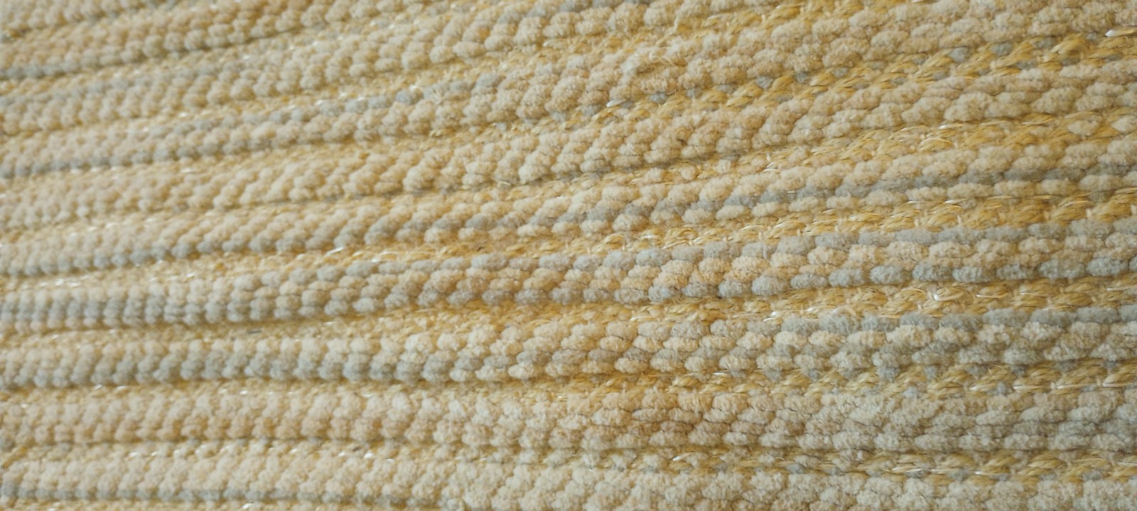 3 x 5 Rag Rug Shades of Gold and Tan Never Used Throw Rug