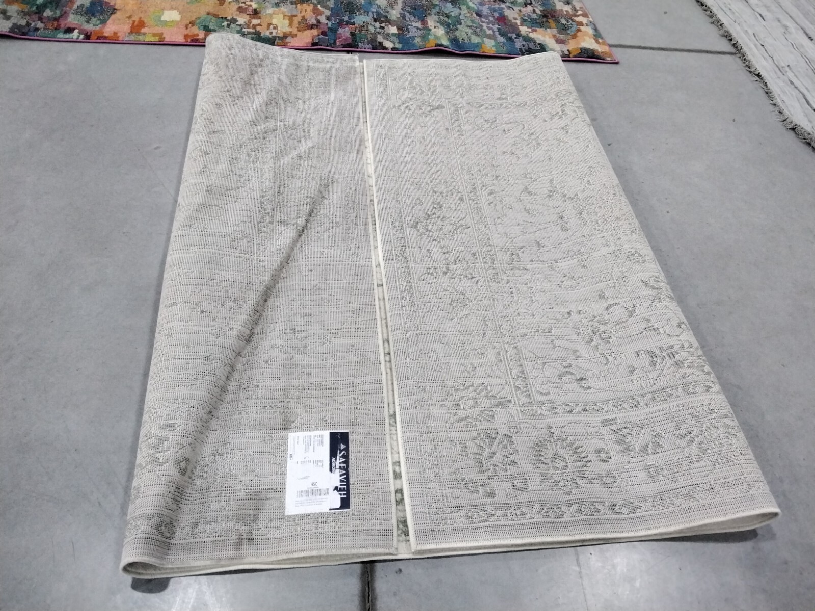 IVORY / SAGE 6′-0″ x 9′-0″ Back Stain Rug, Reduced Price 1172764322 ADR109V-6