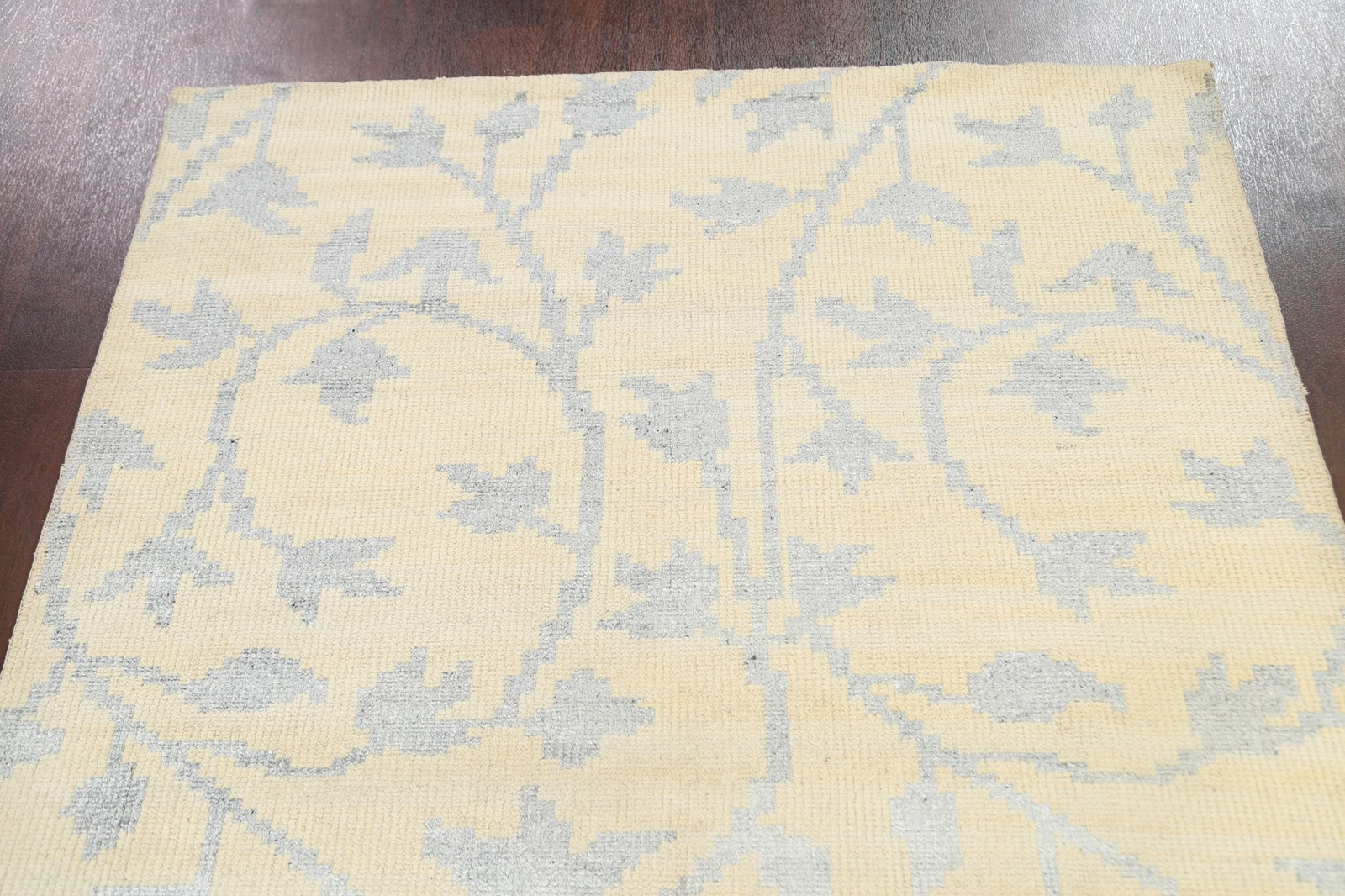 Floral Ivory/ Silver Abstract Oriental Area Rug Hand-knotted Wool/ Silk 5×6 ft