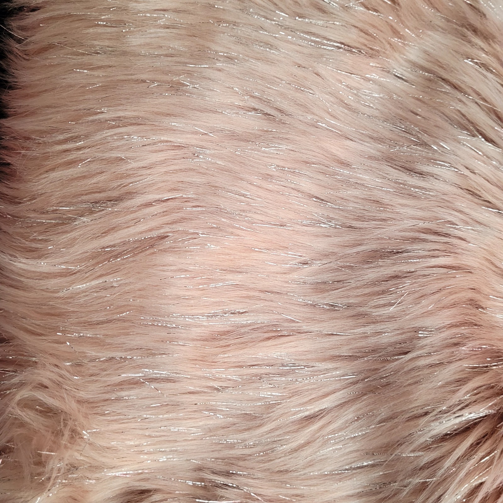 NWT Cloverdale Collections Blush Pink Faux Fur Accent Rug 30 X 45