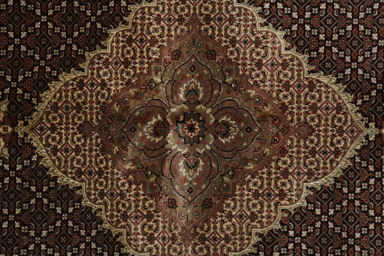 6.8 x 8 Tribbal Perrsian Traditional Wool Silk Hand-Knotted Rug #F-3080