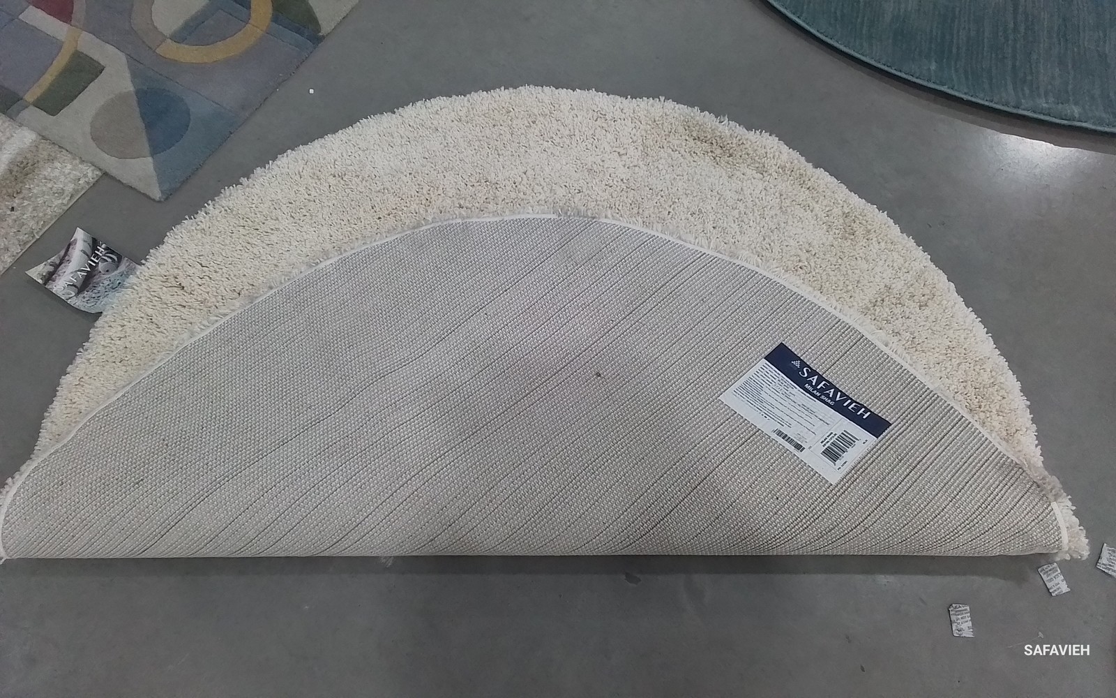 IVORY 5′-1″ x 5′-1″ Back Stain Rug, Reduced Price 1172802461 SG180-1212-5R