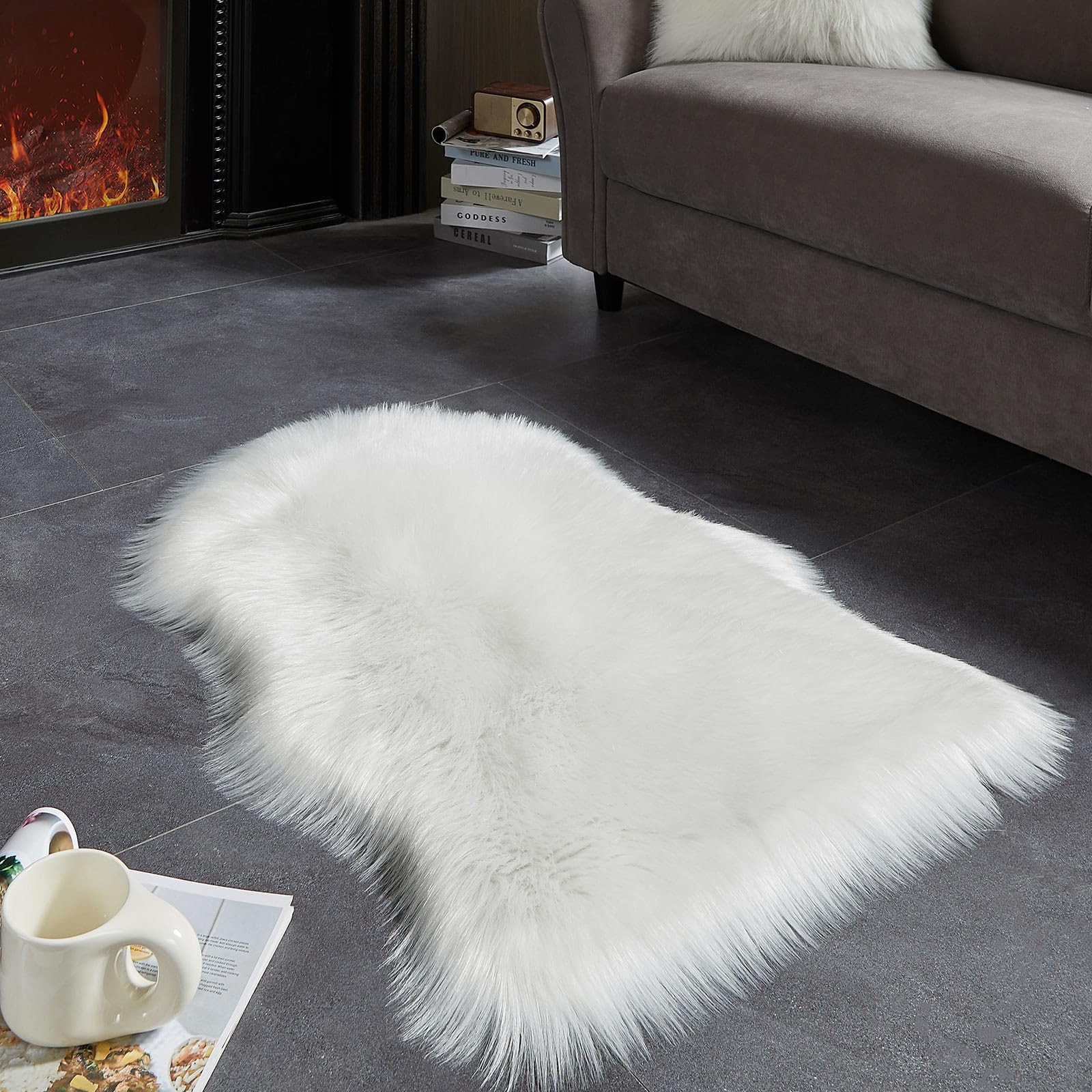 AMTOVO Faux Fur Rug, White Small Area Rug, Fluffy Sheepskin Rug, Fuzzy Ultra …