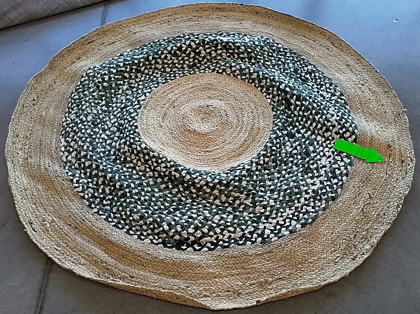 LT BLUE / NATURAL 5′-0″ x 5′-0″ Damaged Rug, Reduced Price 1172770025 CAP210M-5R