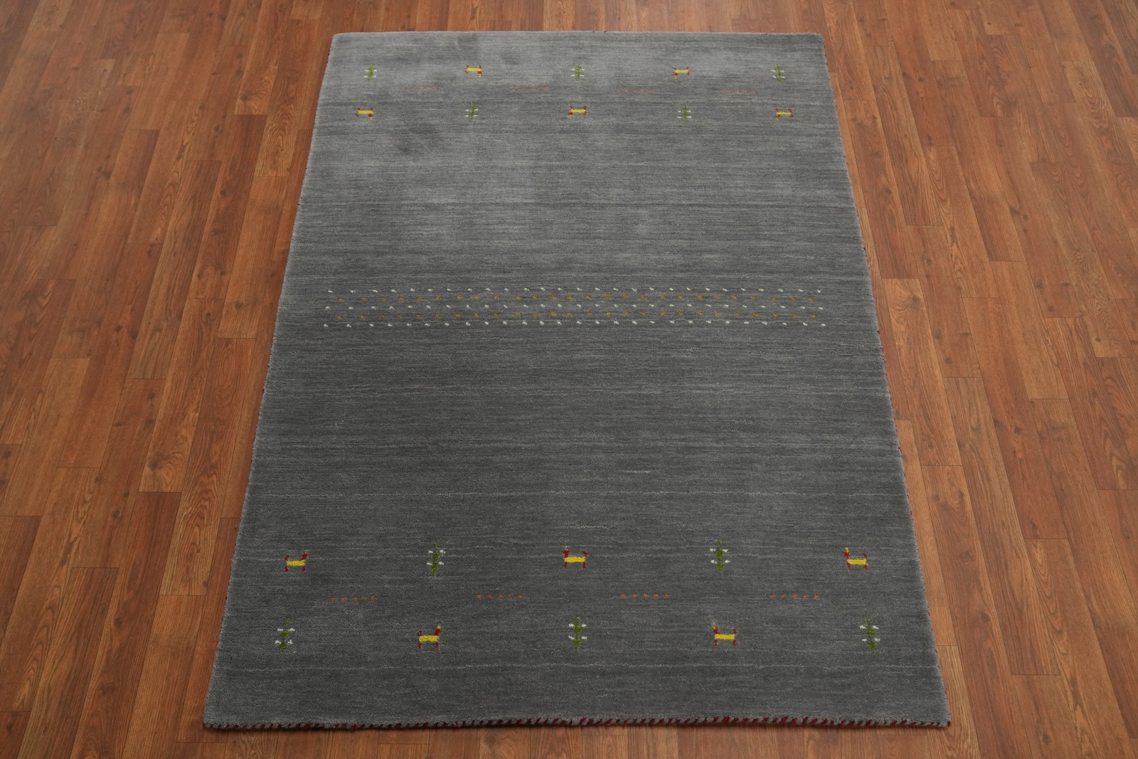 High-quality Gray Color Hand-woven Wool Rug Durable Gabbeh Carpet 4×6 ft.