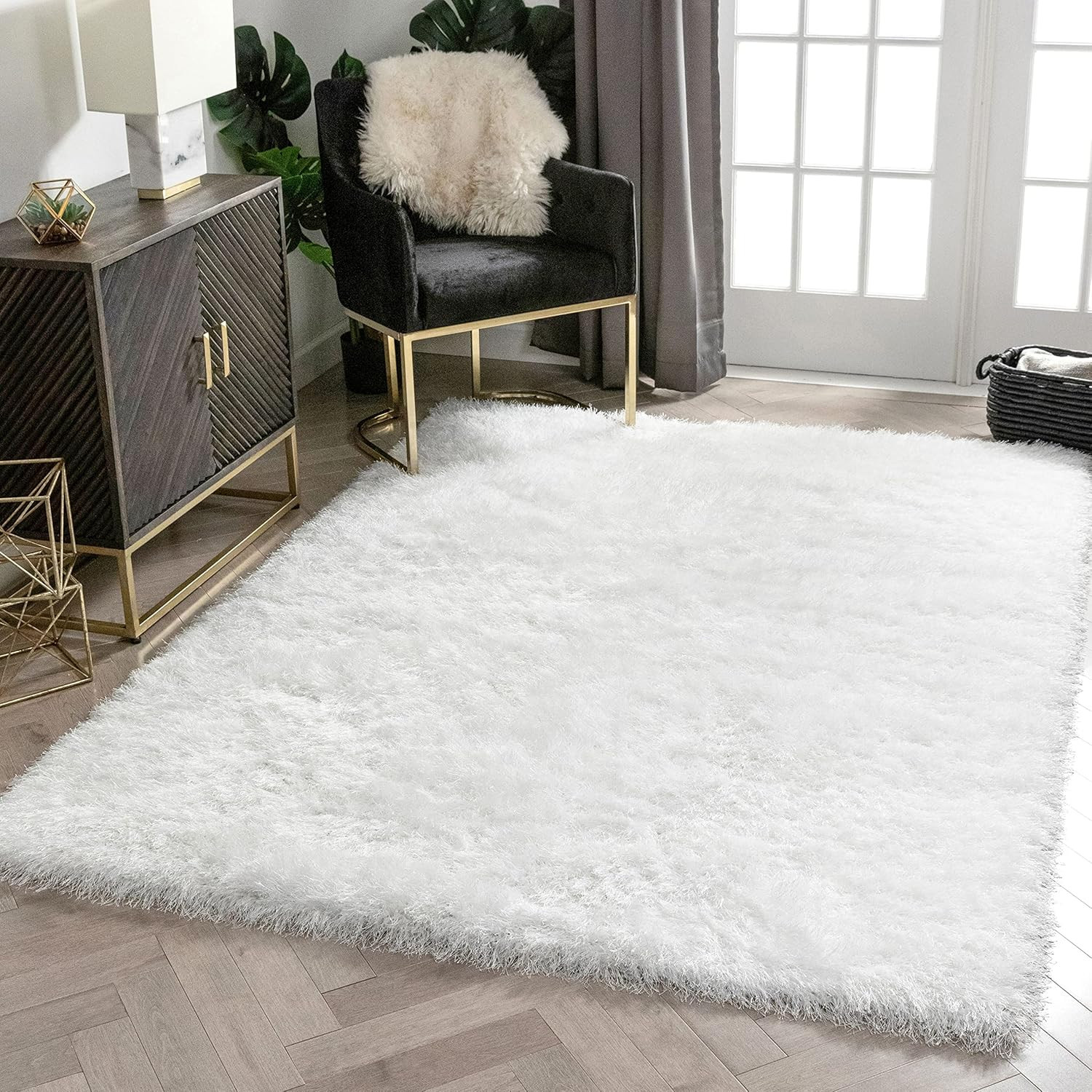 Ultra-Soft White Shag Area Rug 5’3″ x 7’3″ – Kuki Shag Chie Glam