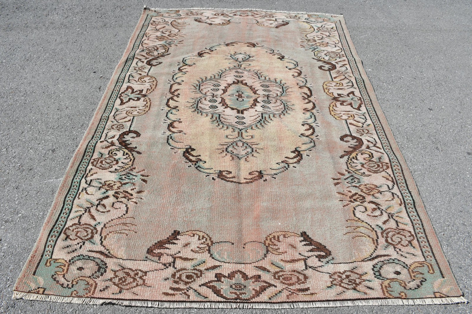 Vintage Turkish Rug 5,4×8,2 ft (165×250 cm), Brown Oriental Wool Rug