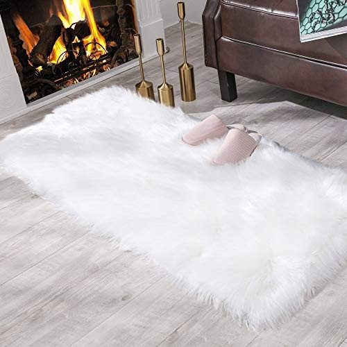 2×4 White Faux Sheepskin Rug – Soft Shaggy Bedside Floor Carpet, Plush Fuzzy