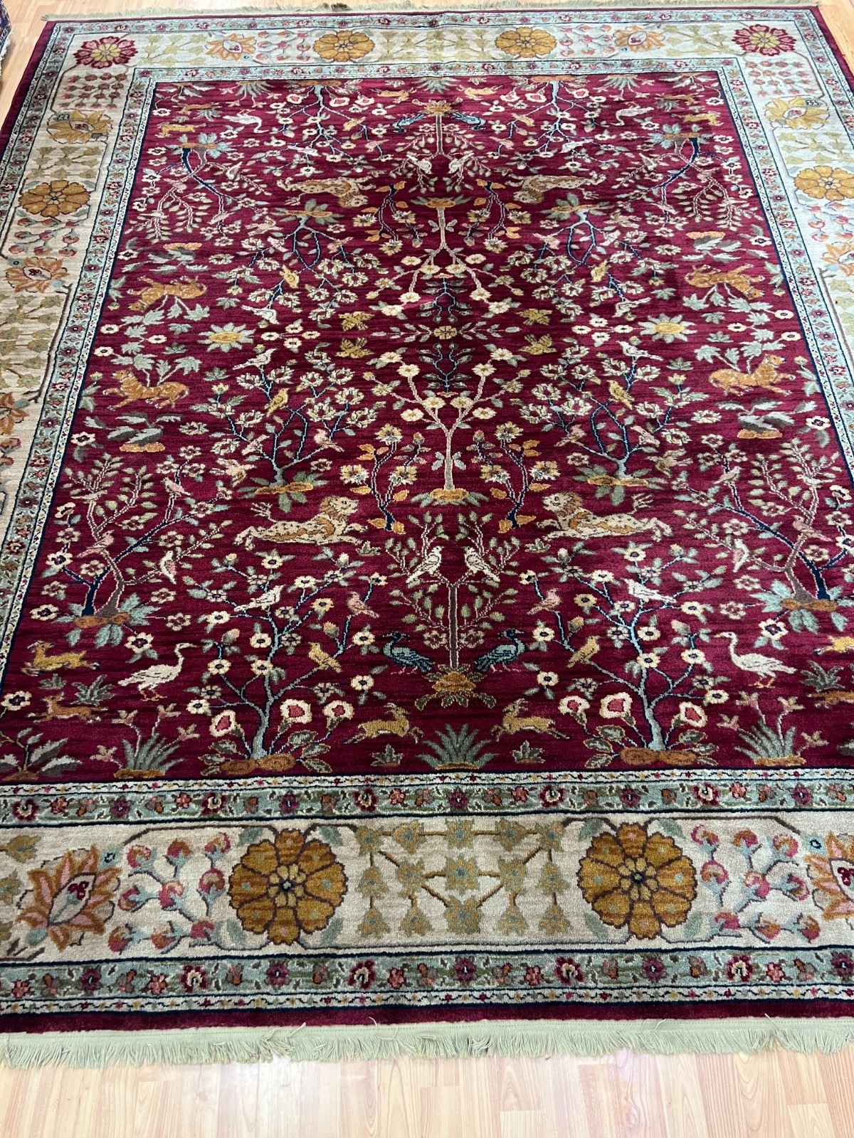 8’8″ x 10’2″ Karastan Hunting Design Oriental Rug – Full Pile – Made in USA