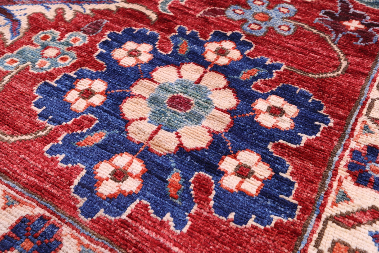 Blue 9′ 11″ X 13′ 11″ Heriz Serapi Handmade Rug – Q22817