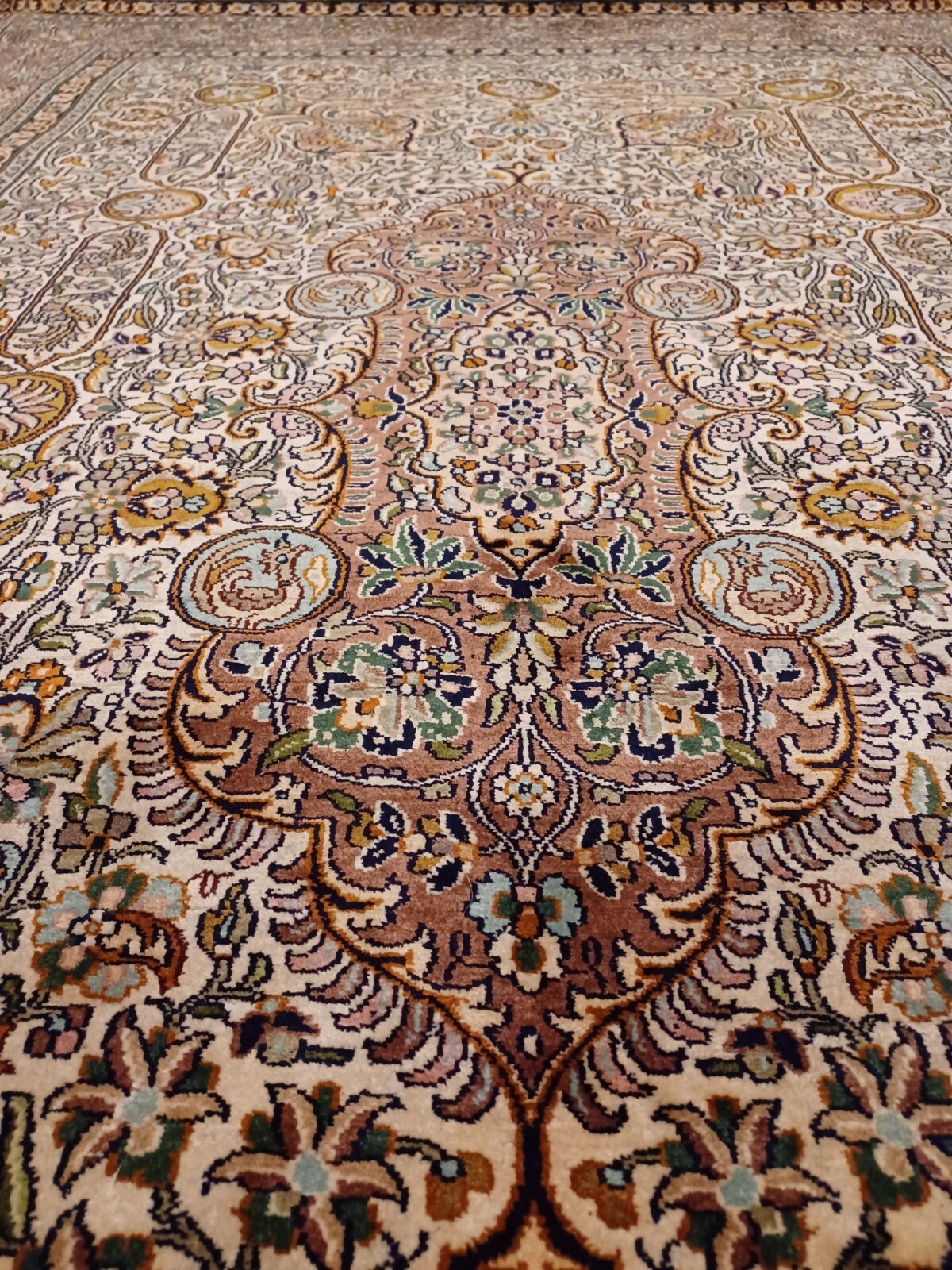 Fine Indian Silk Rug 1990s 4×6 Pastel Colors Traditional Floral & Birds Signed