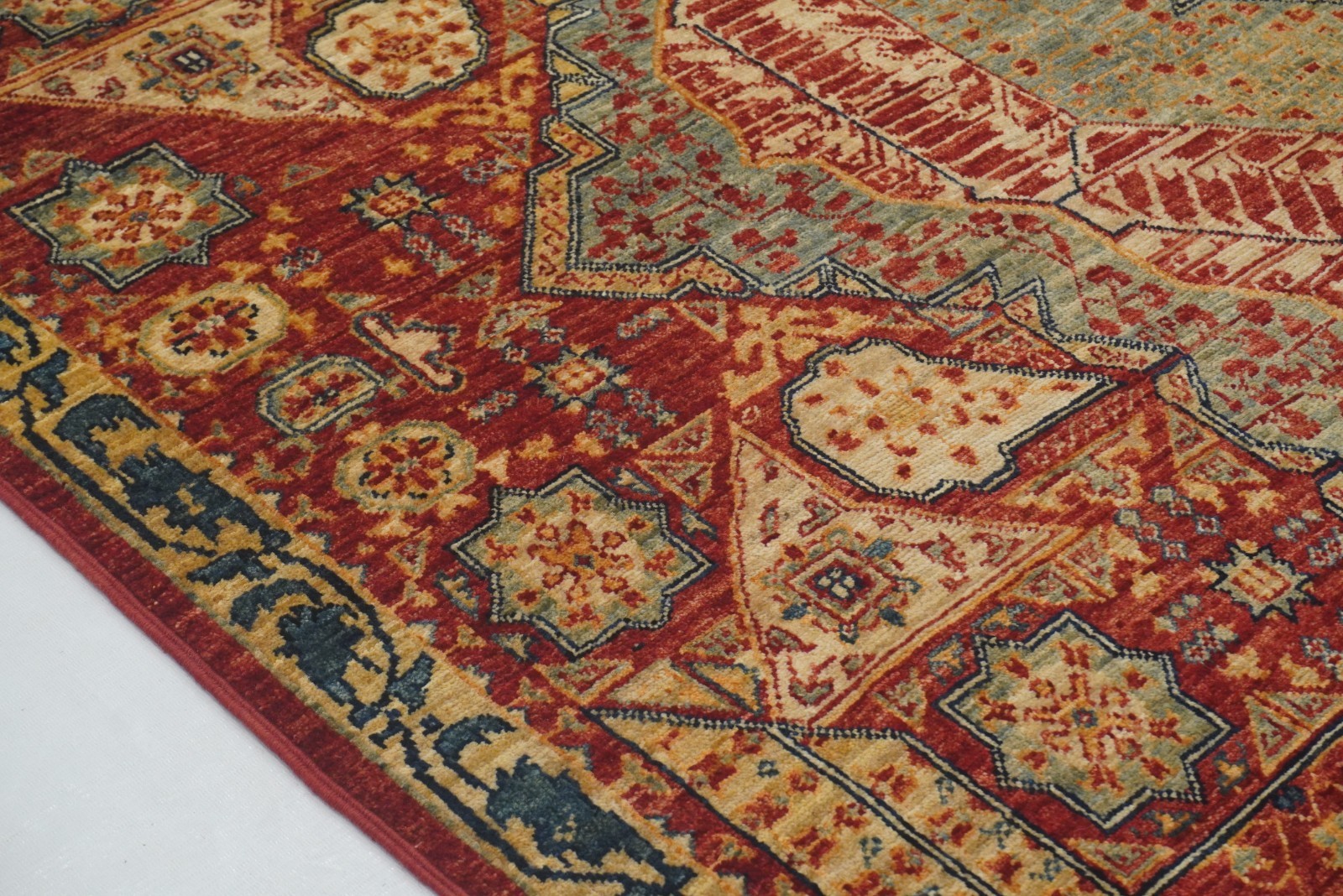5×7 ft Red Mamluk Afghan Hand Knotted Wool Medallion Rug