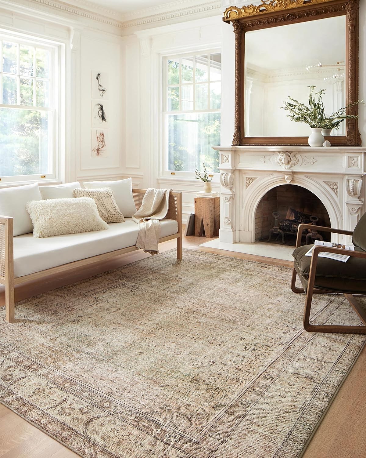 Loloi Margot Collection MAT-01 Antique/Sage 2′-6″ x 7′-6″ Runner Rug feat. Cloud