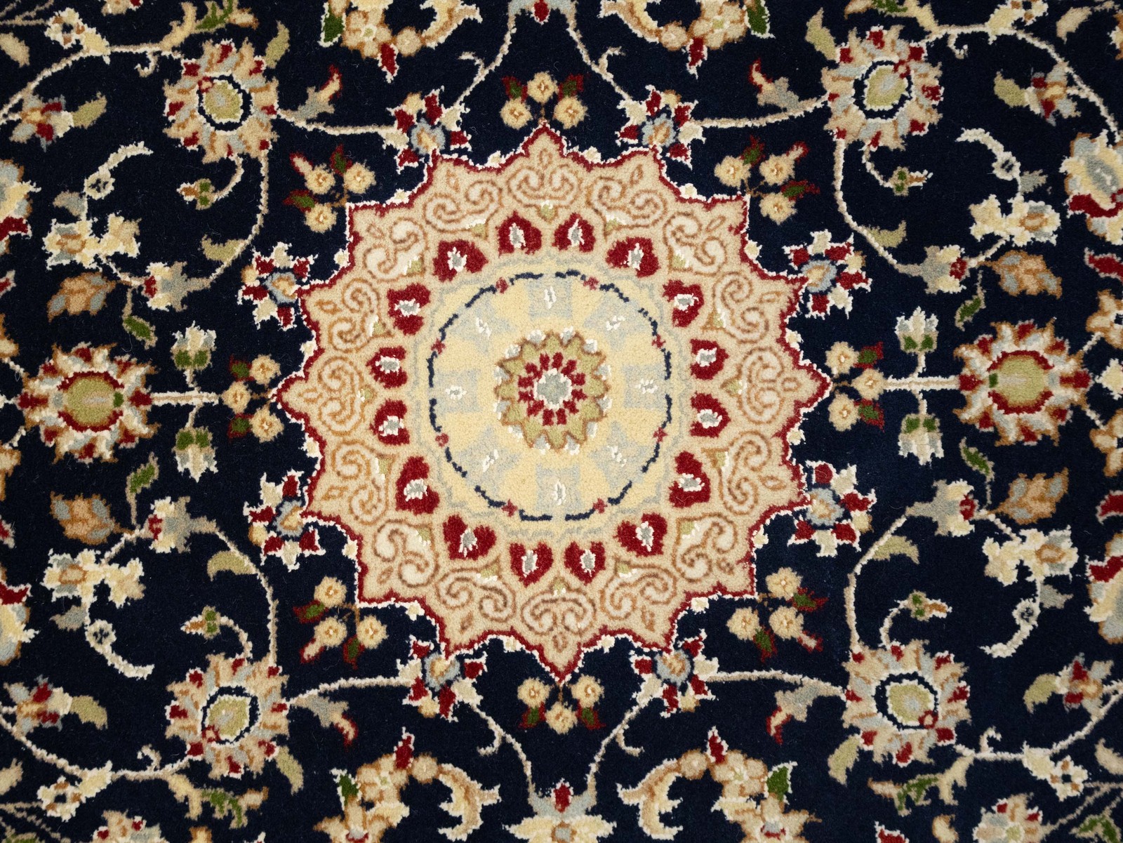 2’8X4’3 ft Indo-Nain Black Oriental Rug Floral Style Wool Carpet Home Decor